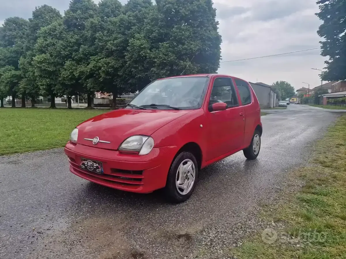 Occasion Fiat 600 54 ch (39 kW) 2010 Rouge Citadine