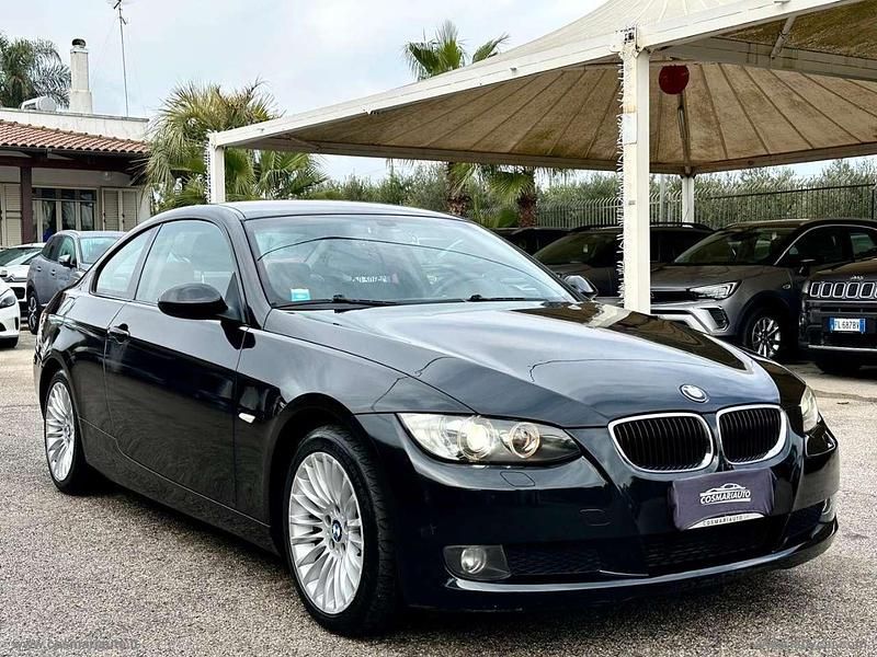 Nero Usata 2008 BMW 320 Efficient Dynamics Tre volumi | 5500 € (Buon prezzo) - Immagine 1/4