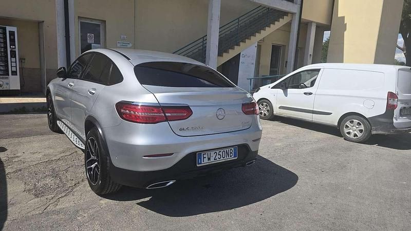 Usata Mercedes GLC250 Premium 204 CV (150 kW) 2019 Coupé