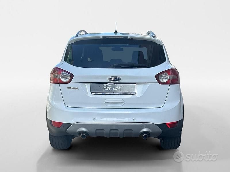 Usata Ford Kuga Titanium 163 CV (119 kW) 2012 Bianco SUV