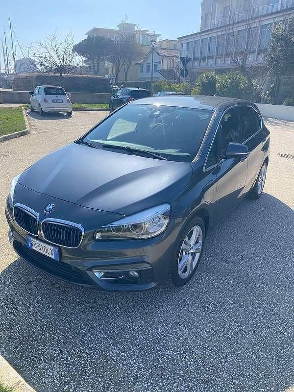 Usata BMW 225 Active Tourer Advantage 136 CV (100 kW) 2016 Grigio Monovolume