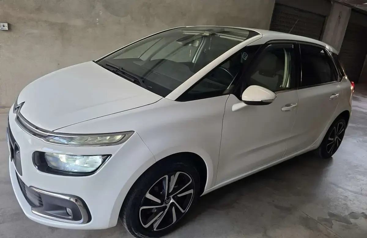 Usata Citroën C4 Picasso 120 CV (88 kW) 2017 Monovolume