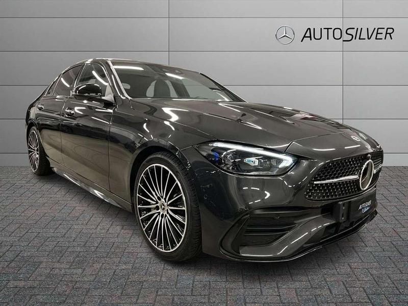 Grigio grafite / metallizzato Usata 2022 Mercedes C220 Premium Tre volumi | 42.900 € (Buon prezzo) - Immagine 1/4