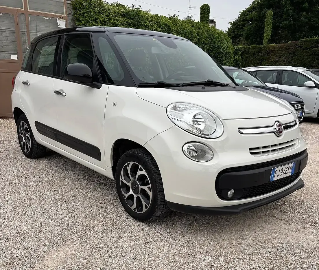 Usata Fiat 500L Lounge 80 CV (58 kW) 2017 Other Monovolume