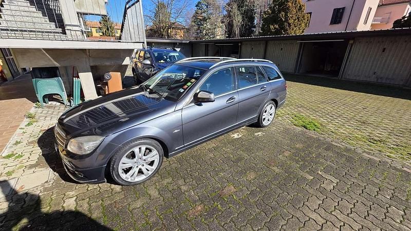 Usata Mercedes C220 Avantgarde 170 CV (125 kW) 2007 Station wagon