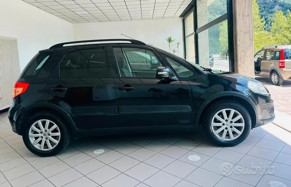 Usata Suzuki SX4 107 CV (78 kW) 2014 Utilitaria