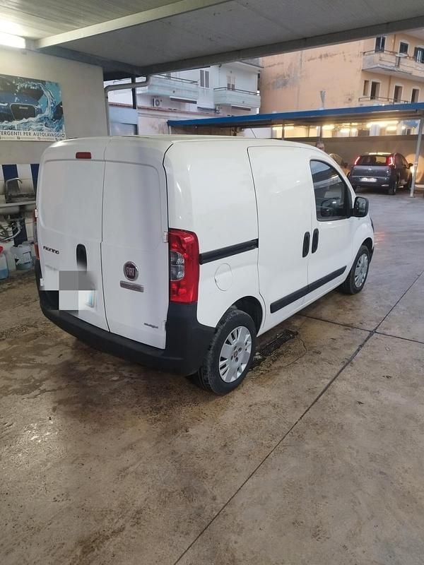 Usata Fiat Fiorino 80 CV (58 kW) 2016 Bianco Monovolume
