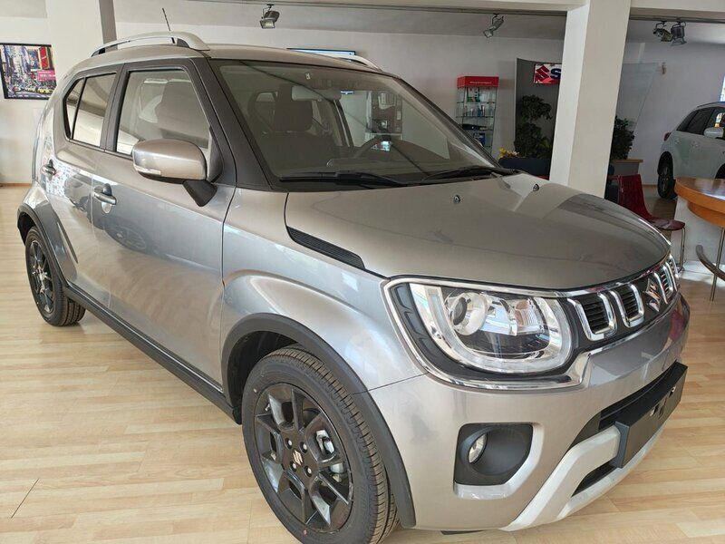 Nuova Suzuki Ignis 83 CV (61 kW) 2025 Argento Utilitaria