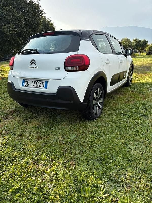 Usata Citroën C3 Shine 110 CV (80 kW) 2021 Bianco Utilitaria