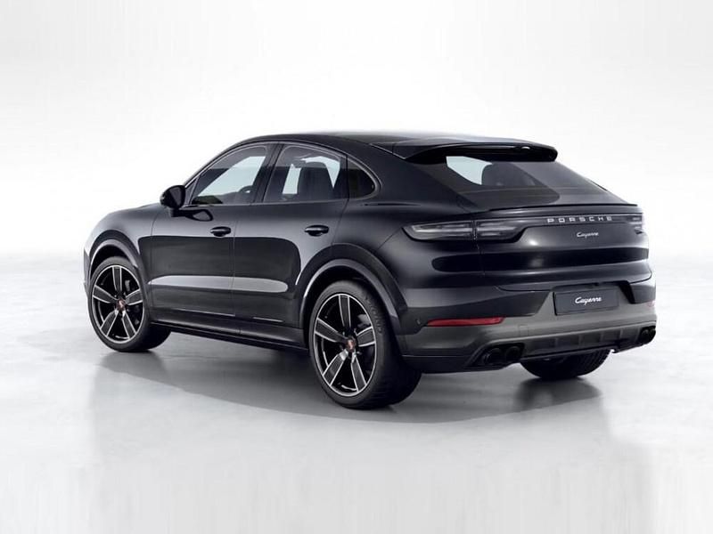 Usata Porsche Cayenne Coupe 340 CV (250 kW) 2022 Nero Coupé