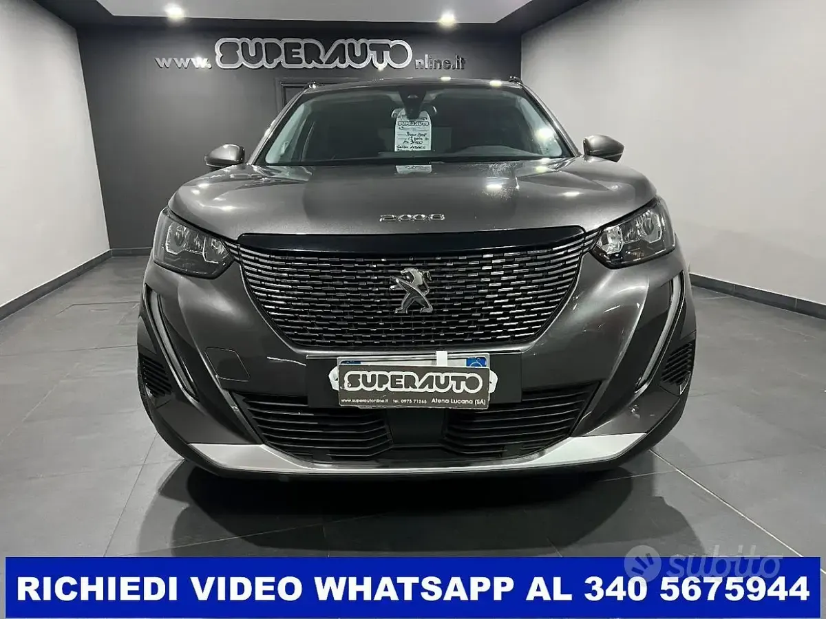 Usata Peugeot 2008 Allure 131 CV (96 kW) 2022 Grigio SUV