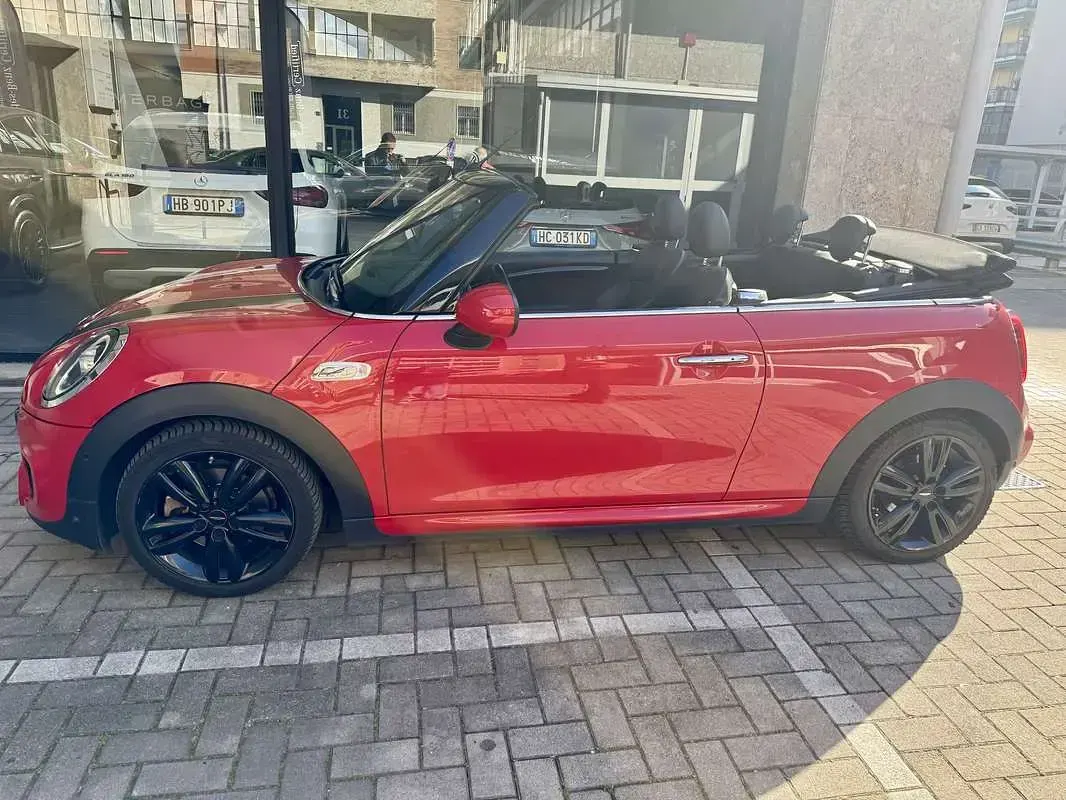 Usata Mini John Cooper Works Cabriolet 192 CV (141 kW) 2018 Cabrio