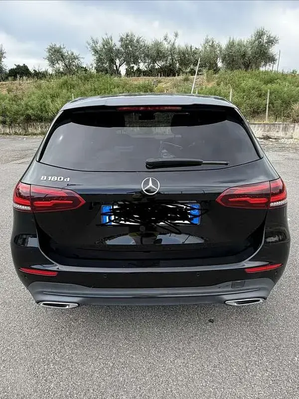Usata Mercedes B180 116 CV (85 kW) 2020 Utilitaria