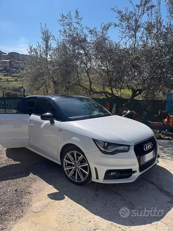 Usata Audi A1 Ambition 105 CV (77 kW) 2015 Bianco Utilitaria