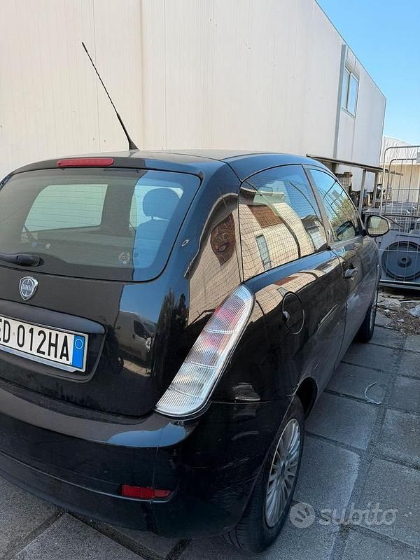 Usata Lancia Ypsilon 2010 Nero Utilitaria