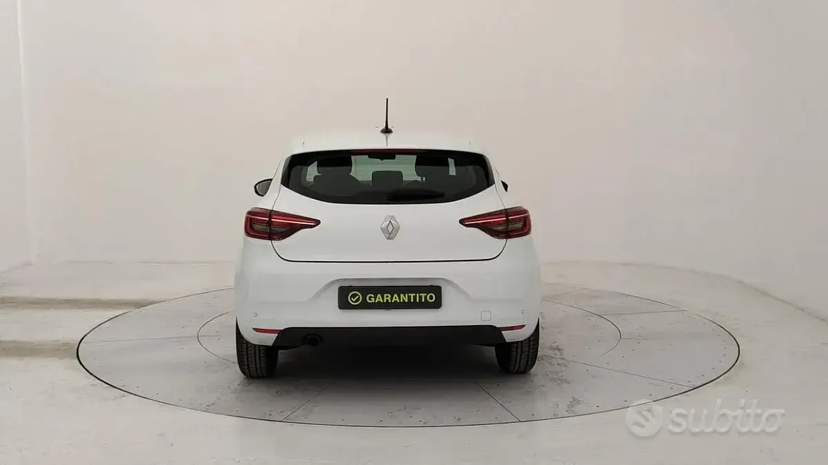 Gebraucht Renault Clio V Business 86 PS (63 kW) 2021 Weiß Limousine