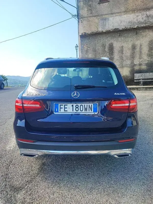 Käytetty Mercedes GLC220 Executive 170 HP (125 kW) 2016 Katumaasturi