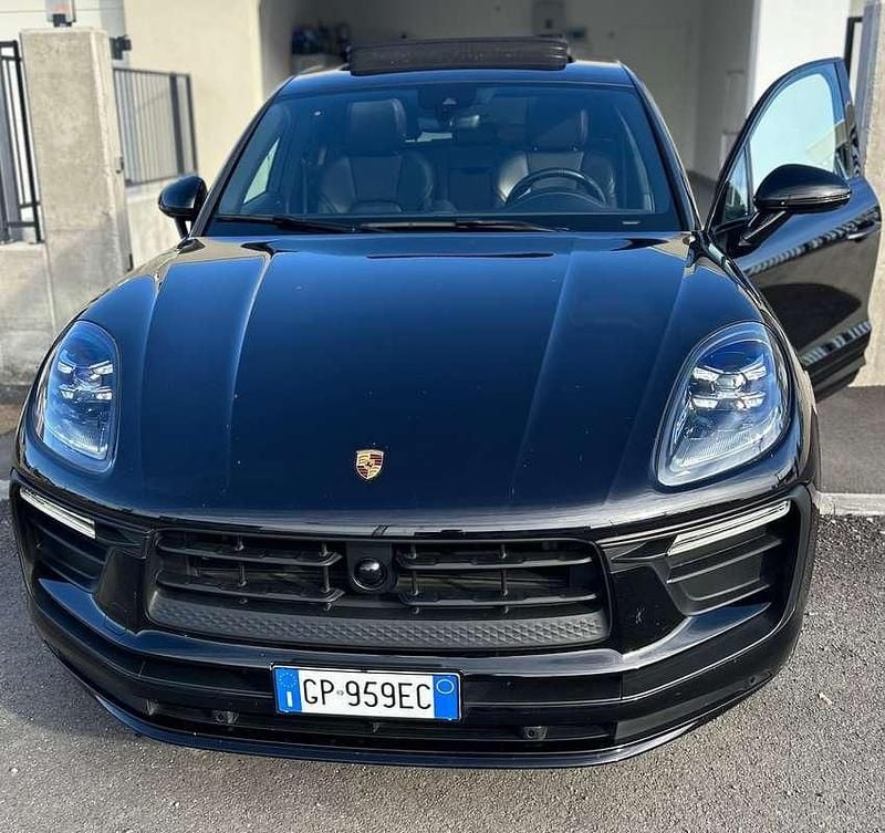 Usata Porsche Macan 265 CV (194 kW) 2023 Nero SUV