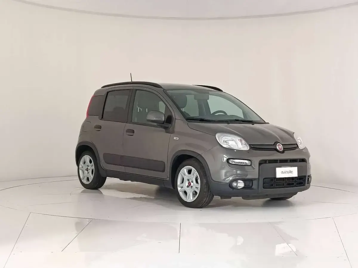 Usata Fiat Panda City Life 69 CV (50 kW) 2023 Grigio maestro Utilitaria