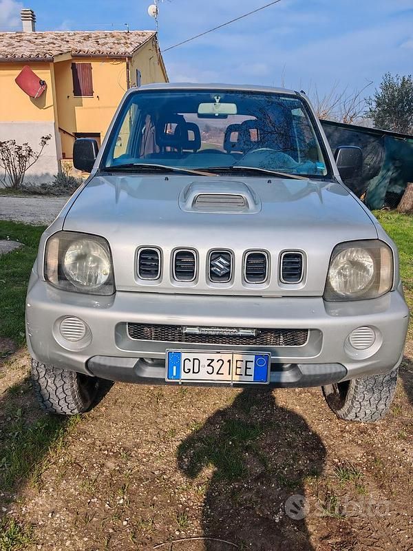 Usata Suzuki Jimny 65 CV (47 kW) 2005 SUV