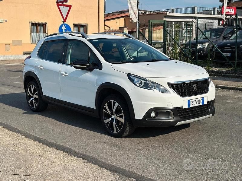 Bianco Usata 2018 Peugeot 2008 S SUV | 7990 € (Super prezzo) - Immagine 1/4