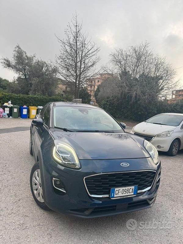 Usata Ford Puma 95 CV (69 kW) 2020 Blu Station wagon