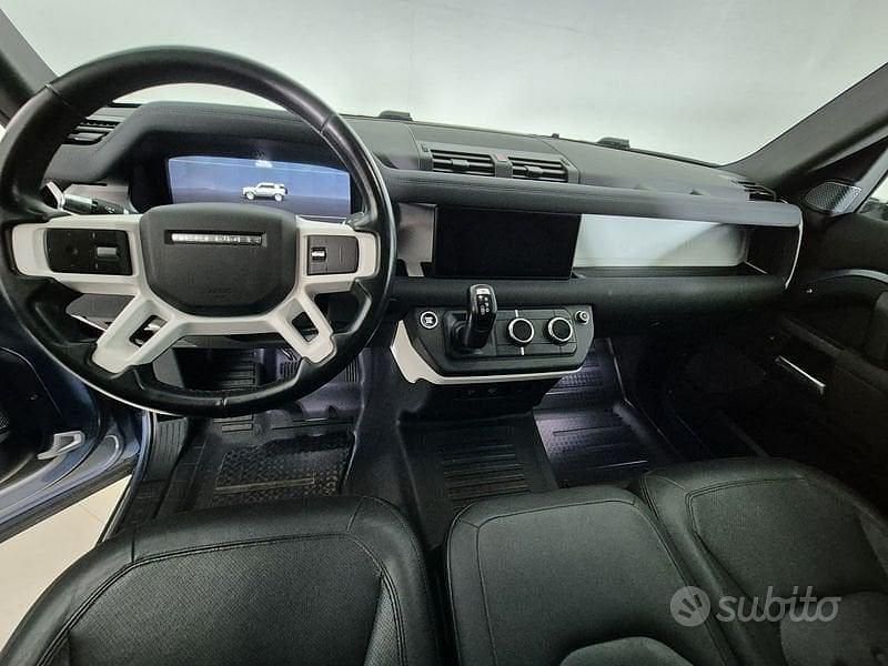Usata Land Rover Defender SE 249 CV (183 kW) 2021 Azzurro SUV