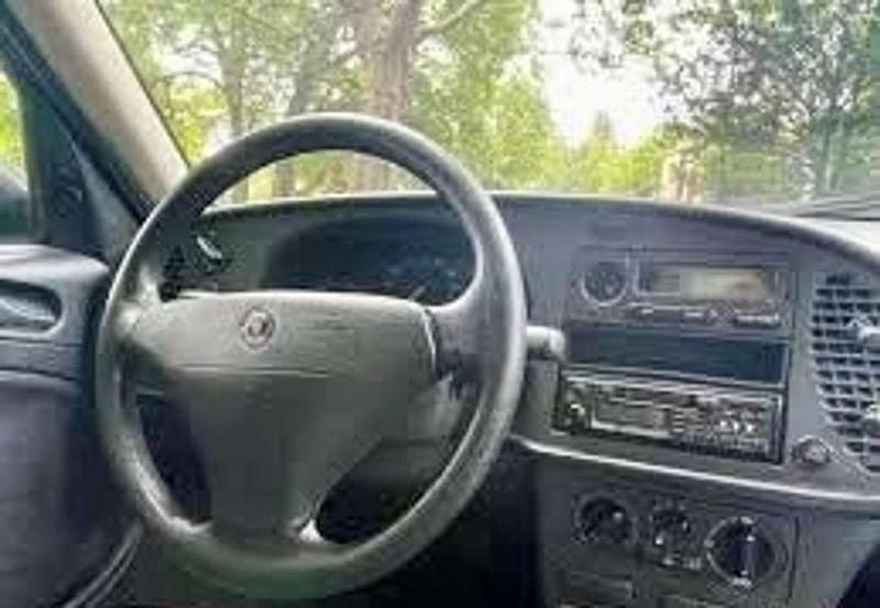 Usata Saab 900 131 CV (96 kW) 1994 Bianco Berlina