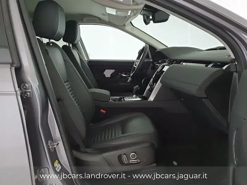 Usata Land Rover Discovery 5 SE 163 CV (119 kW) 2022 Grigio SUV