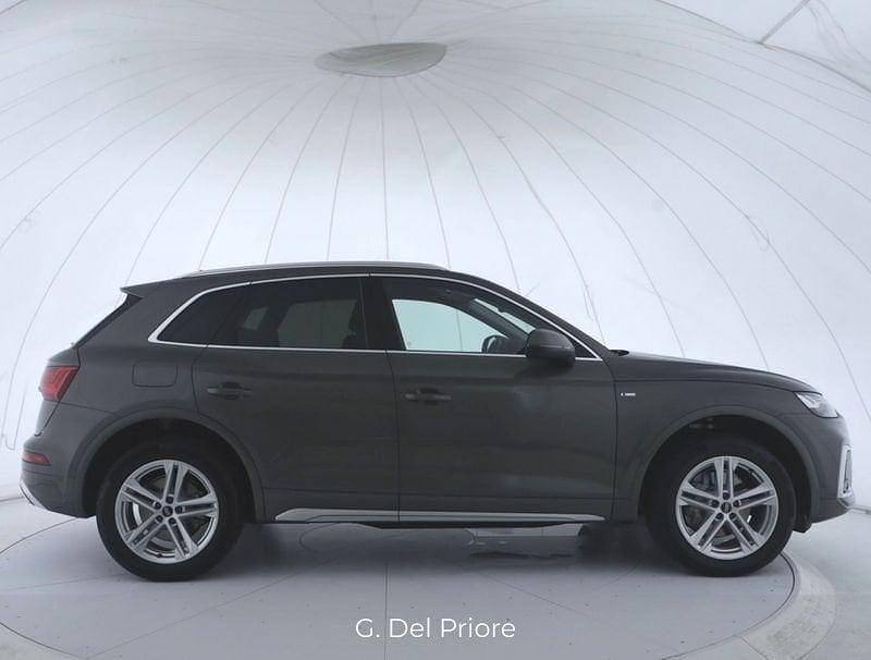 Usata Audi Q5 S-Line 204 CV (150 kW) 2023 Grigio SUV