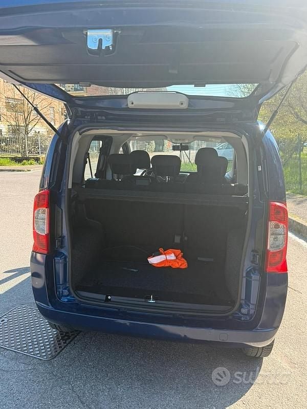 Usata Fiat Qubo Trekking 120 CV (88 kW) 2016 Blu Monovolume