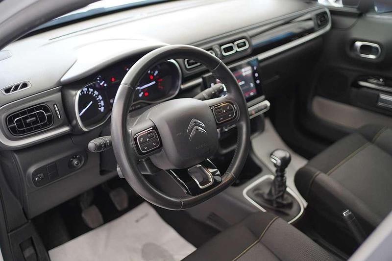 Usata Citroën C3 Shine 102 CV (75 kW) 2022 Bianco + tetto nero Utilitaria