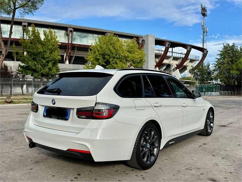 Usata BMW 316 M Sport 116 CV (85 kW) 2018 Bianco Station wagon