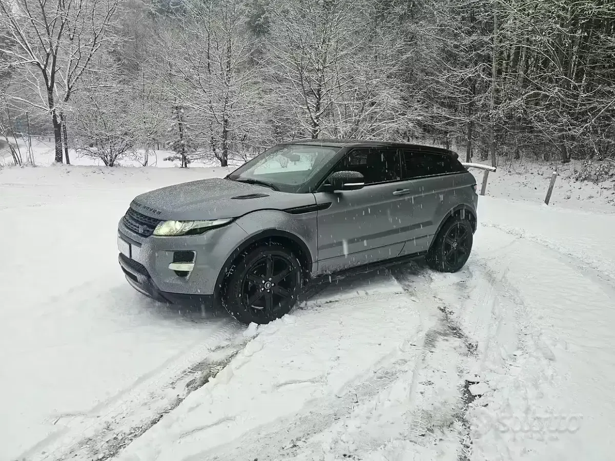 Usata Land Rover Range Rover evoque 190 CV (139 kW) 2013 Grigio SUV