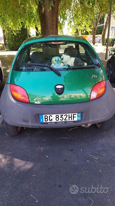 Usata Ford Ka 60 CV (44 kW) 1999 Verde Berlina