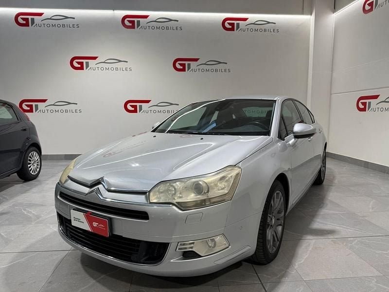 Argento Usata 2009 Citroën C5 Exclusive Tre volumi | 2990 € (Buon prezzo) - Immagine 1/4