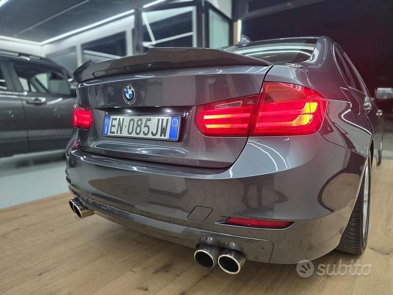 Usata BMW 316 115 CV (84 kW) 2012 Grigio Berlina
