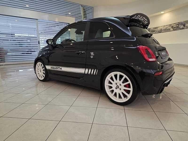 Usata Abarth 695 179 CV (131 kW) 2021 Nero Utilitaria