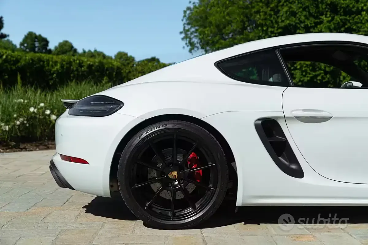 Usata Porsche 718 400 CV (294 kW) 2020 Bianco Coupé