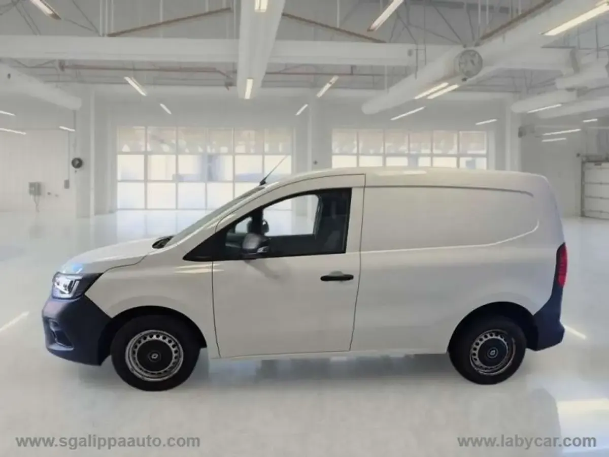Usata Renault Kangoo 116 CV (85 kW) 2023 Bianco Monovolume