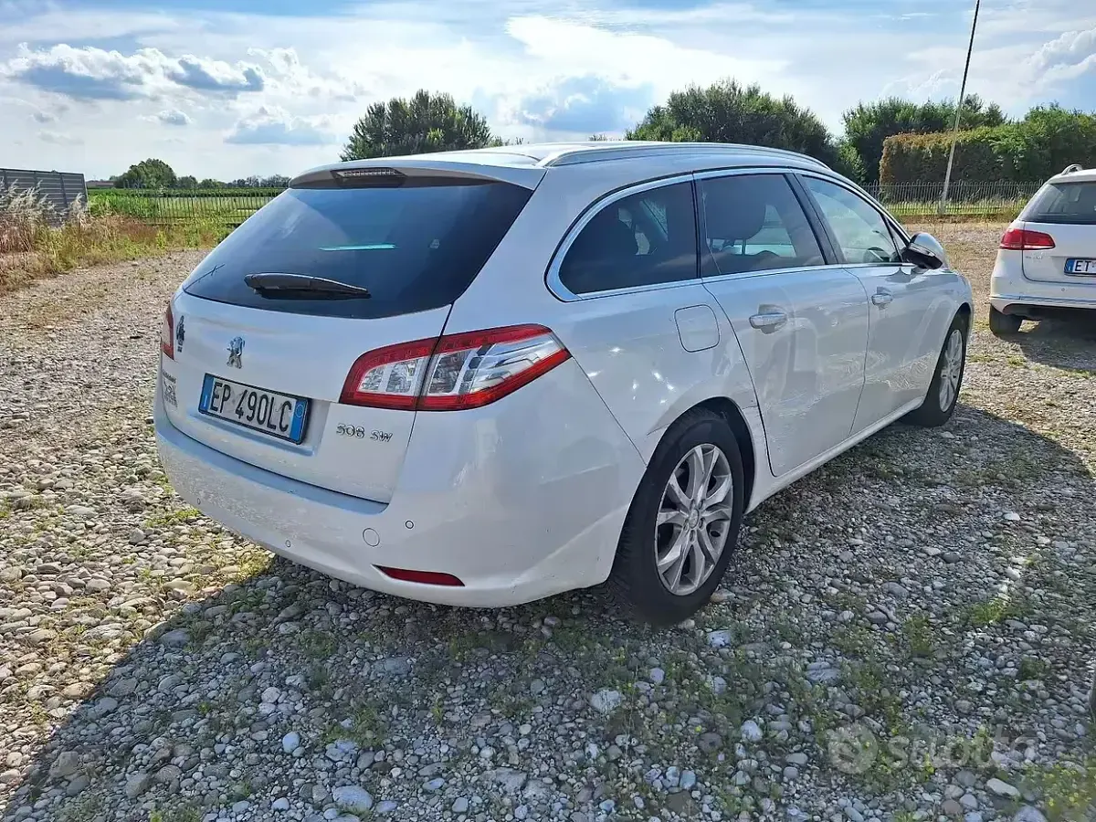 Usata Peugeot 508 Allure 140 CV (102 kW) 2012 Bianco Station wagon