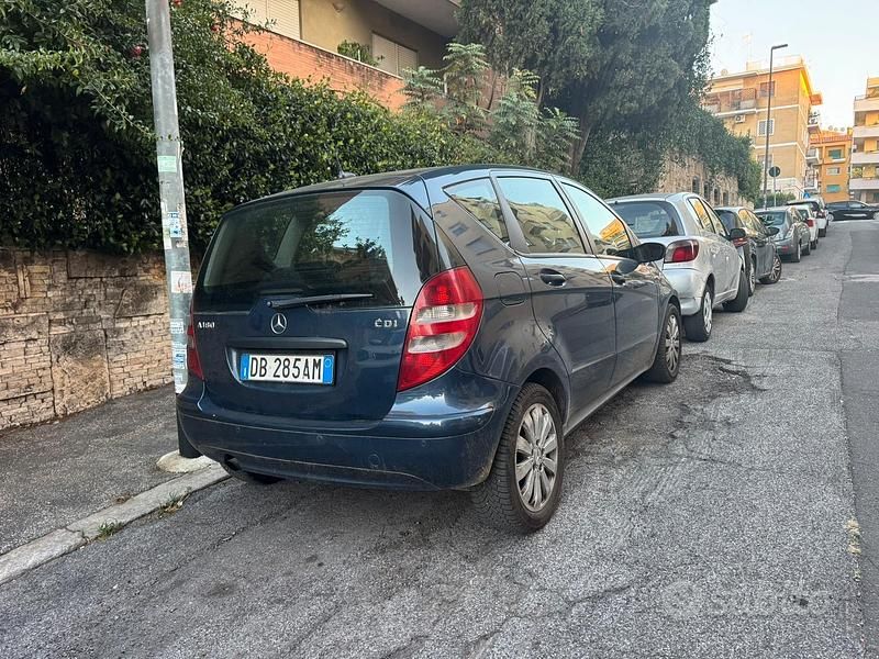Usata Mercedes A180 2006 Blu Berlina