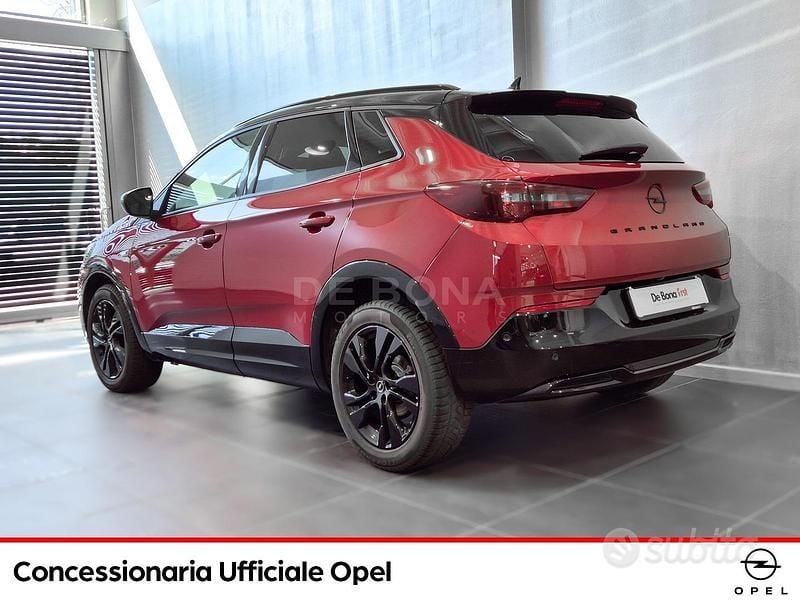 Usata Opel Grandland X GS Line 131 CV (96 kW) 2022 Nero SUV