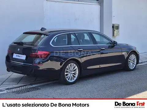 Usata BMW 525 Luxury Line 218 CV (160 kW) 2014 Azzurro Station wagon