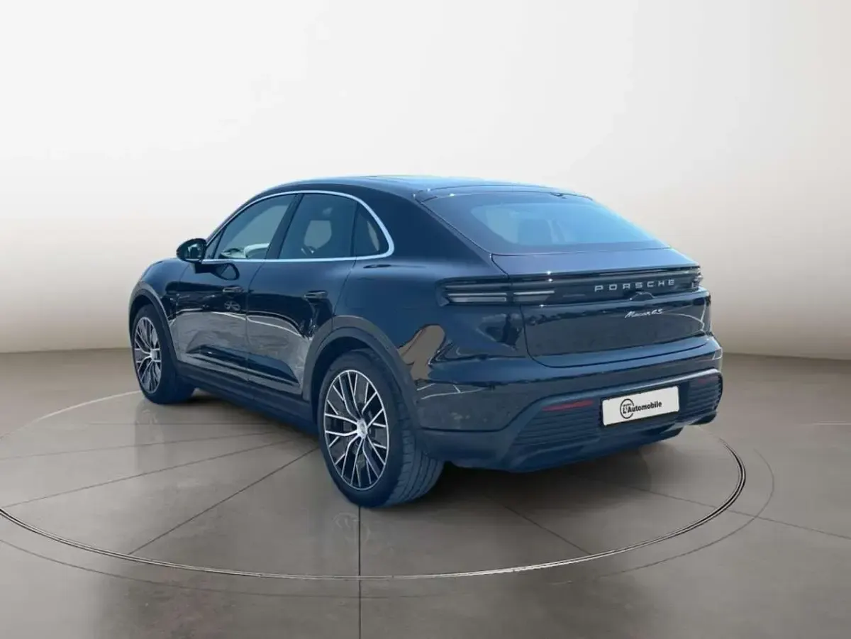 Usata Porsche Macan 144 kW (197 CV) 2025 Nero SUV