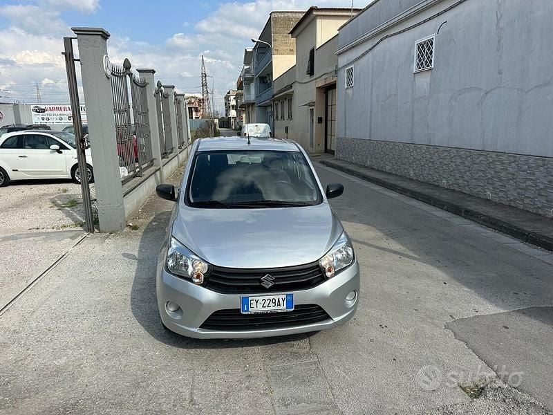 Usata Suzuki Celerio 68 CV (50 kW) 2014 Grigio Utilitaria
