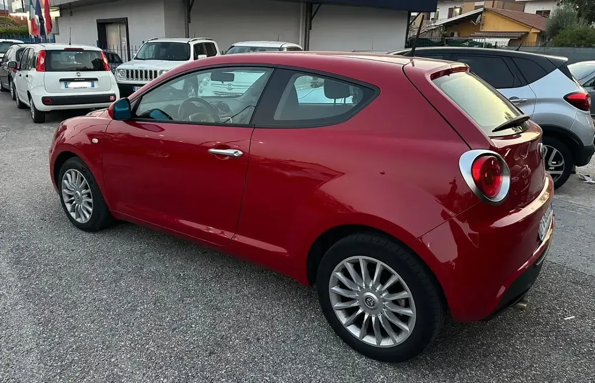 Usata Alfa Romeo MiTo 77 CV (56 kW) 2016 Rosso Utilitaria
