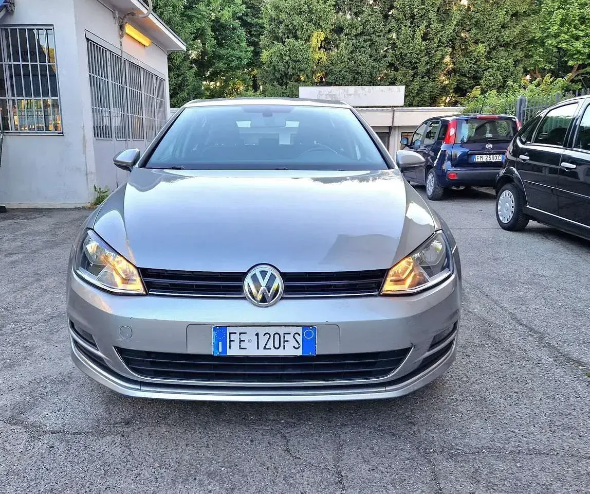 Usata VW Golf VII Highline 125 CV (91 kW) 2016 Argento Berlina