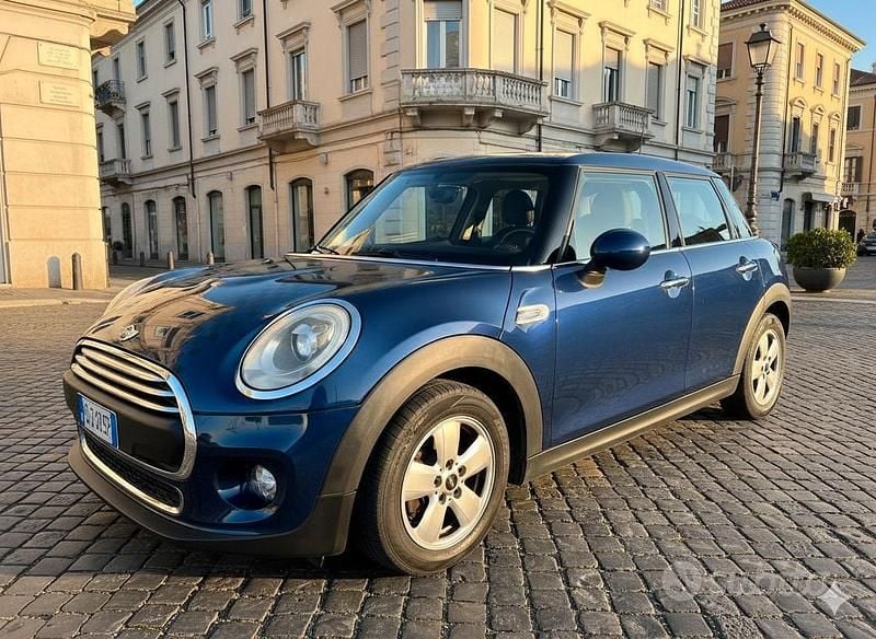 Usata Mini One D 95 CV (69 kW) 2016 Blu Utilitaria
