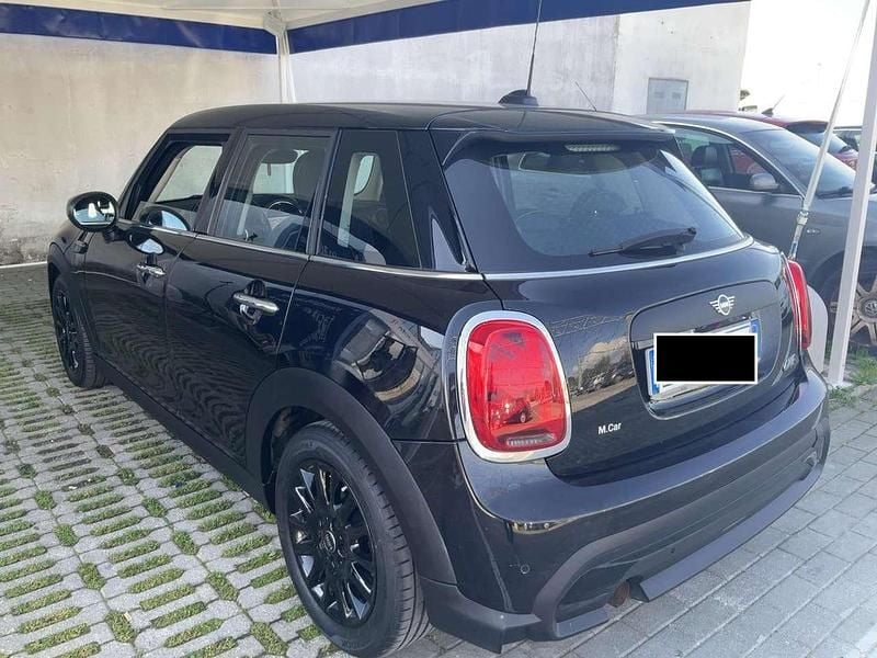 Usata Mini ONE Essential 102 CV (75 kW) 2022 Nero Utilitaria